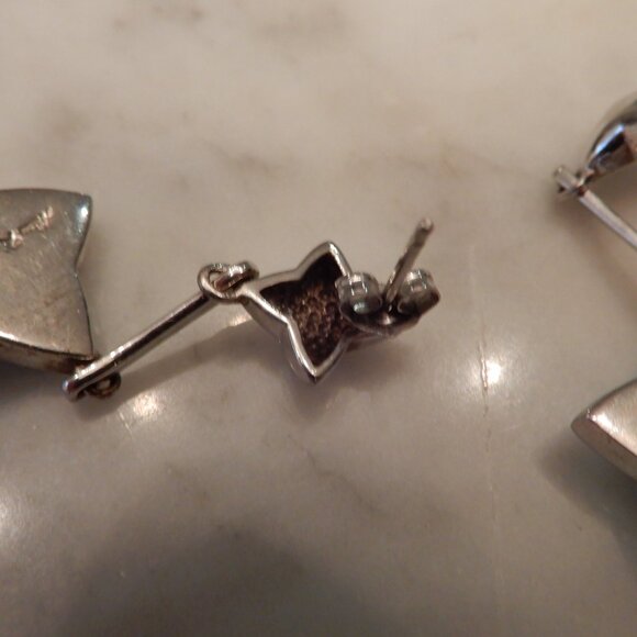 Vintage Murano Glass and Sterling Silver Dangle Earrings - Picture 4 of 4